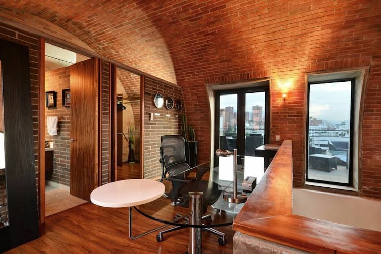 AMAZING CLEANING SERVICES business photo