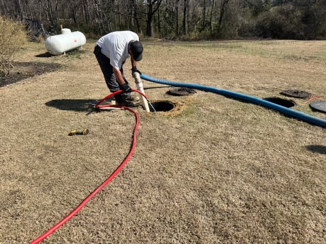 B & L Construction & Septic Service business photo