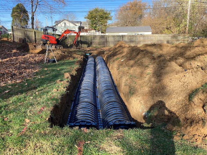 Daviess County Tractor & Hauling LLC business photo