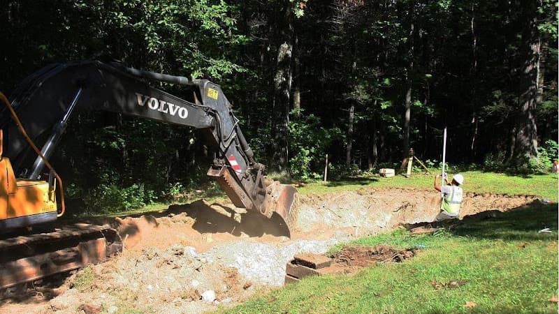 St. Laurent & Son business photo